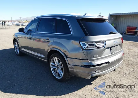 2018 Audi Q7 3.0T Premium from USA, damaged, VIN WA1VAAF79JD011287